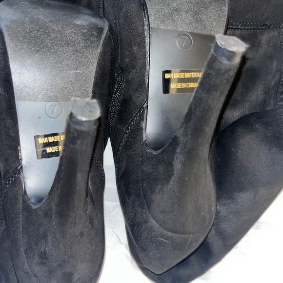 Black Knee High Boots - Picture 6 of 6